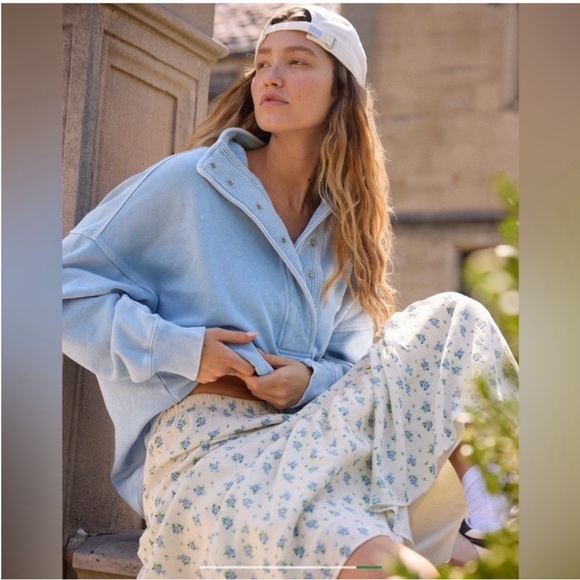 Aerie Getaway Quarter Snap Size XS Cloud Wash Blue Lounge Wear Sweatshirt NWOT - Picture 3 of 10